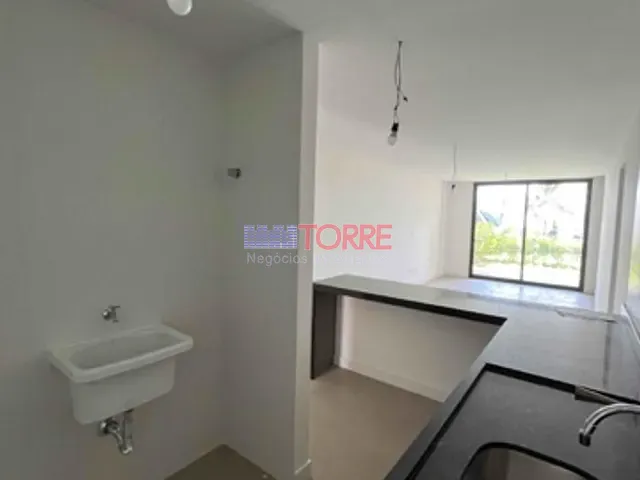 Apartamento com 102m² 2 quartos e 3 banheiros, à venda, no bairro Jardim Atlântico em Ilhéus