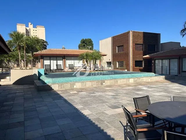 Apartamento 4 quartos e 5 banheiros, à venda, no bairro Mercês em Uberaba