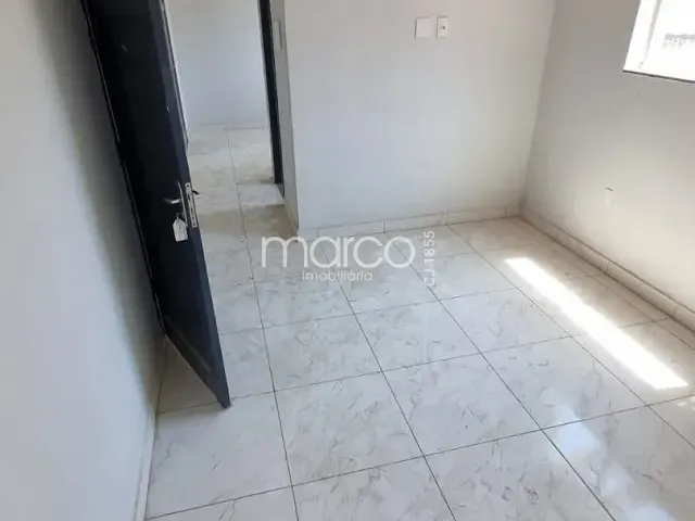 Apartamento 2 quartos e 1 banheiro, para alugar, no bairro Setor Central em Goiânia