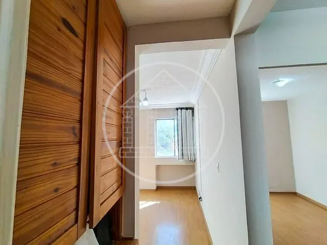Apartamento 2 quartos e 1 banheiro, à venda, no bairro Jardim Germânia em São Paulo
