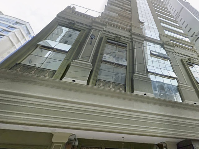 Apartamento com 150m² 4 quartos e 5 banheiros, à venda, no bairro Meia Praia em Itapema