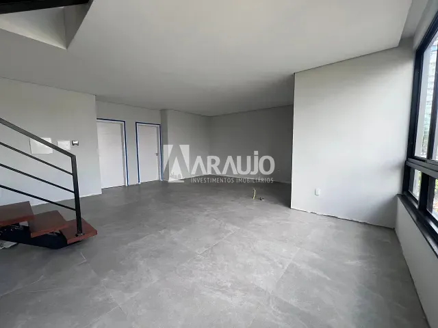Apartamento 2 quartos e 3 banheiros, à venda, no bairro Centro em Itajaí