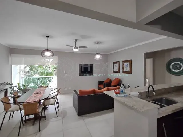 Apartamento com 150m² 3 quartos e 3 banheiros, à venda, no bairro Enseada em Guarujá