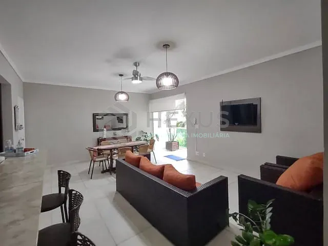 Apartamento com 150m² 3 quartos e 3 banheiros, à venda, no bairro Enseada em Guarujá