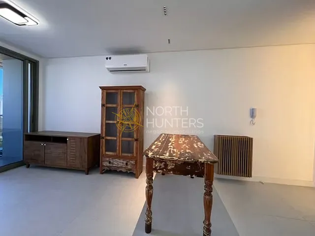 Apartamento 1 quarto e 1 banheiro, à venda, no bairro Jurerê em Florianópolis