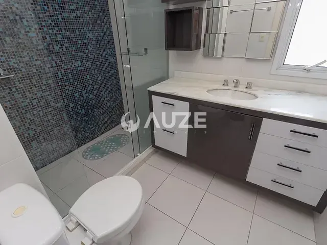 Apartamento com 158m² 3 quartos e 4 banheiros, à venda, no bairro Água Verde em Curitiba