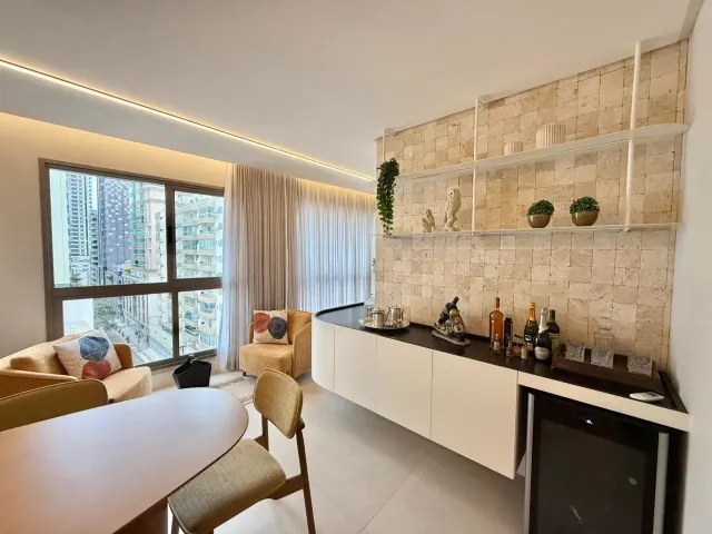 Apartamento com 122m² 3 quartos e 4 banheiros, à venda, no bairro Centro em Balneário Camboriú