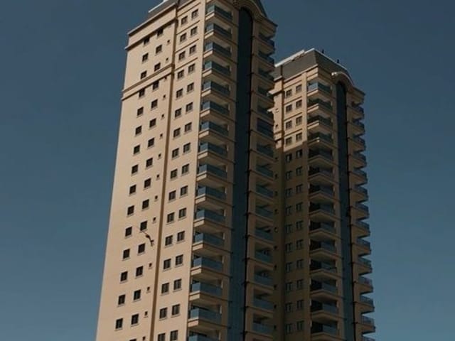 Apartamento com 92m² 2 quartos e 3 banheiros, à venda, no bairro Centro em Itapema