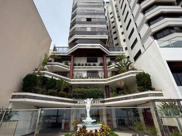 Apartamento com 179m² 3 quartos e 4 banheiros, à venda, no bairro Centro em Balneário Camboriú