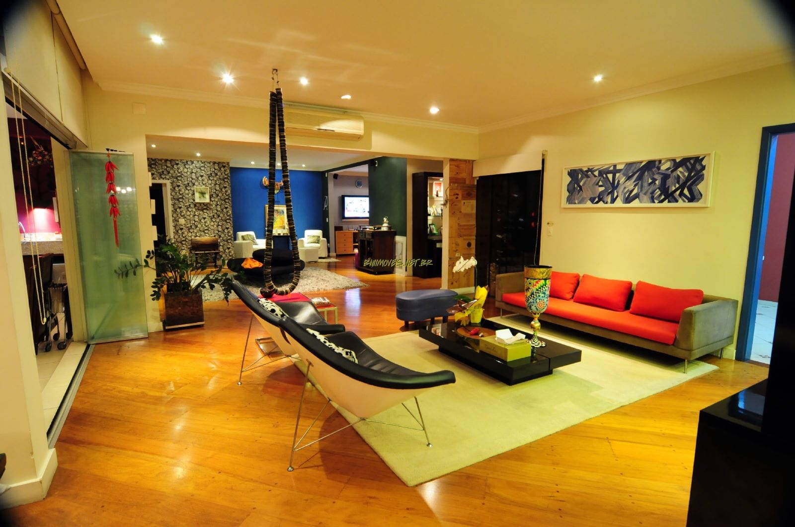 Apartamento, 3 quartos, 300 m² - Foto 1