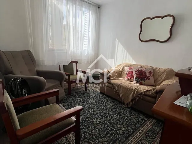 Apartamento com 87m² 3 quartos e 1 banheiro, à venda, no bairro Centro em Pelotas
