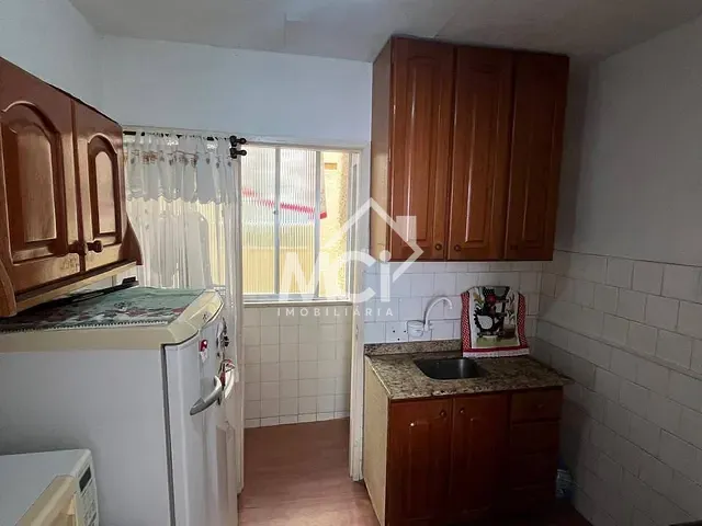 Apartamento com 87m² 3 quartos e 1 banheiro, à venda, no bairro Centro em Pelotas