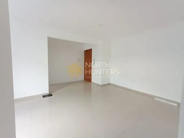 Apartamento com 66m² 2 quartos e 1 banheiro, para alugar, no bairro Bom Retiro em Joinville