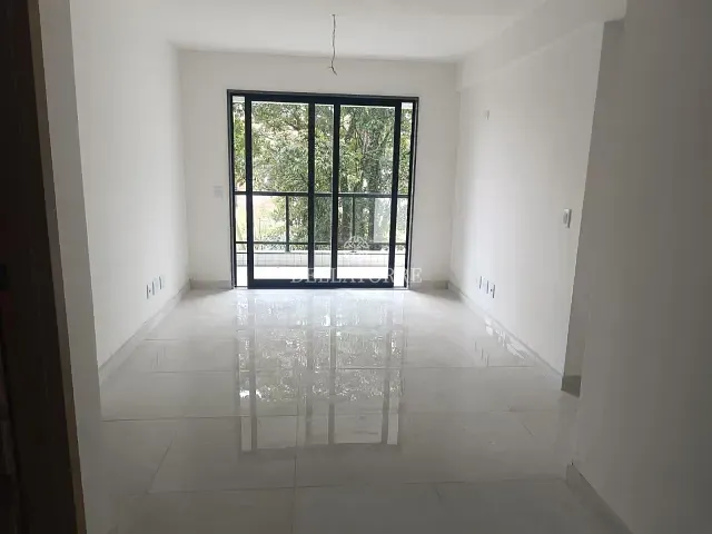 Apartamento 2 quartos e 2 banheiros, à venda, no bairro Alto em Teresópolis