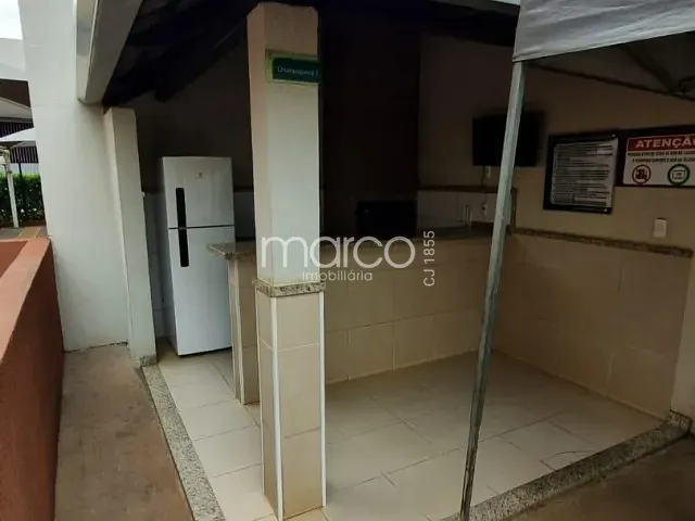 Apartamento 2 quartos e 1 banheiro, para alugar, no bairro Parque Oeste Industrial em Goiânia