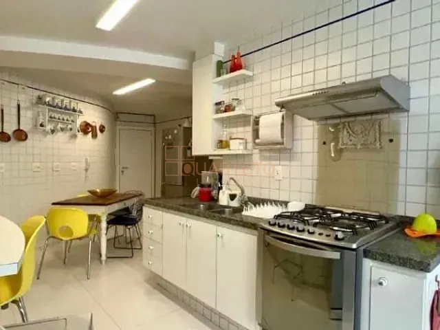 Apartamento 3 quartos e 3 banheiros, à venda, no bairro Jardim Paulistano em São Paulo