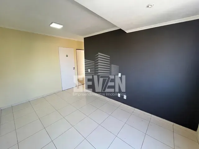 Apartamento 2 quartos e 1 banheiro, para alugar, no bairro Jardim América em Bauru
