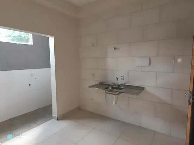 Apartamento com 30m² 1 quarto e 1 banheiro, para alugar, no bairro Vila Comercial em São Paulo