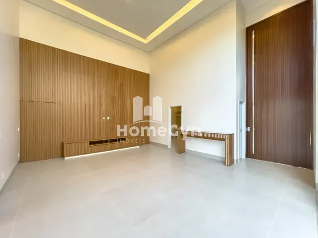 Casa com 463m² 4 quartos e 5 banheiros, para alugar, no bairro Residencial Goiânia Golfe Clube em Goiânia