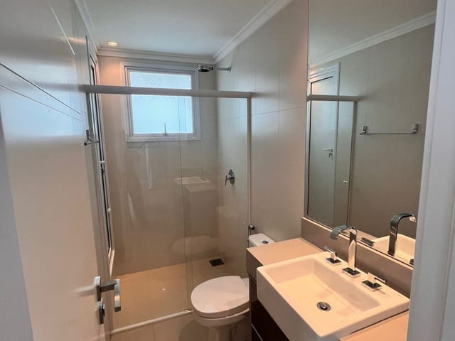 Apartamento com 338m² 4 quartos e 3 banheiros, à venda, no bairro Centro em Balneário Camboriú