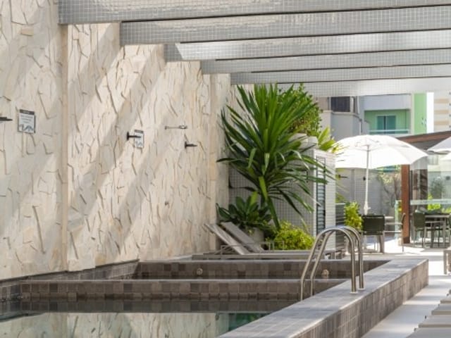 Apartamento com 123m² 3 quartos e 4 banheiros, à venda, no bairro Meia Praia em Itapema