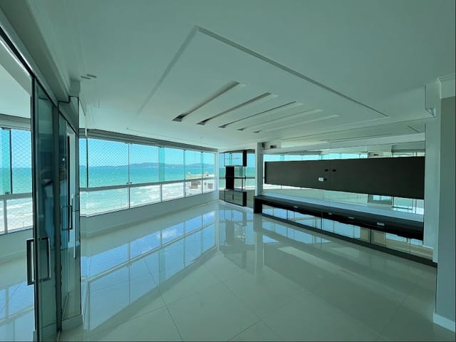 Apartamento com 307m² 3 quartos e 4 banheiros, à venda, no bairro Centro em Itapema