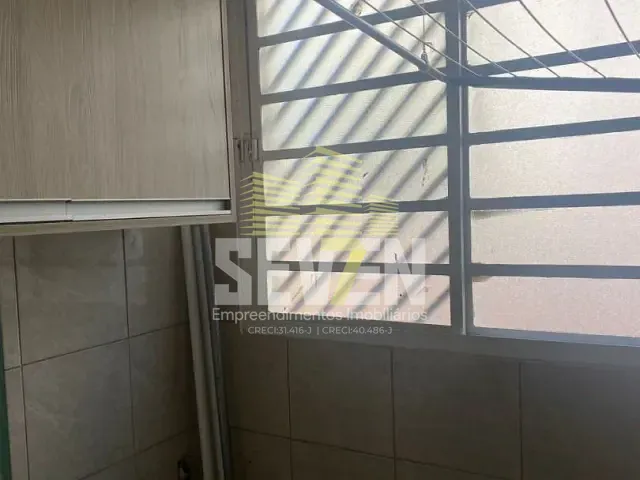 Apartamento 2 quartos e 1 banheiro, à venda, no bairro Vila Carolina em Bauru