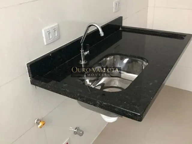 Apartamento 2 quartos e 1 banheiro, à venda, no bairro Vila Antonieta em São Paulo
