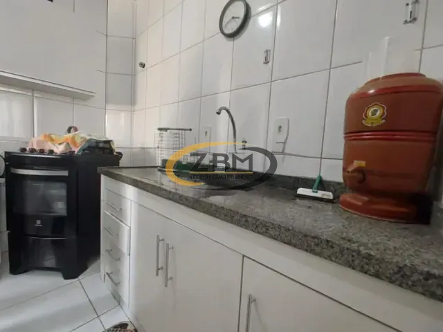 Apartamento com 110m² 2 quartos e 1 banheiro, à venda, no bairro Andrade em Londrina