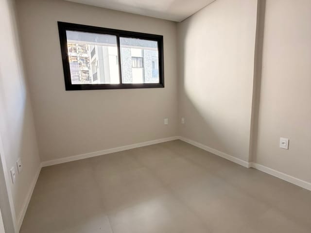 Apartamento com 69m² 2 quartos e 3 banheiros, à venda, no bairro Morretes em Itapema