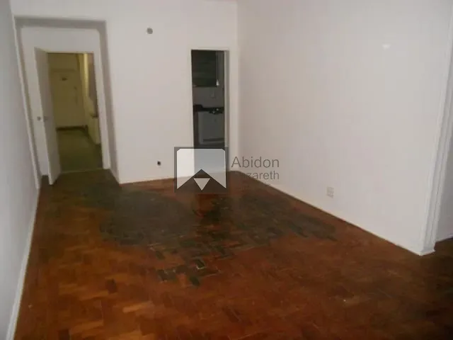 Apartamento com 110m² 3 quartos e 1 banheiro, à venda, no bairro Centro em Niterói