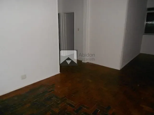 Apartamento com 110m² 3 quartos e 1 banheiro, à venda, no bairro Centro em Niterói