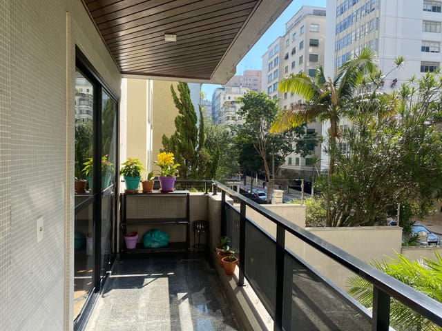Apartamento com 170m² 4 quartos e 5 banheiros, à venda, no bairro Higienópolis em São Paulo