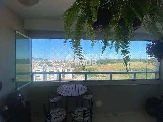 Apartamento 3 quartos e 2 banheiros, à venda, no bairro Jardim Carlos Gomes em Jundiaí