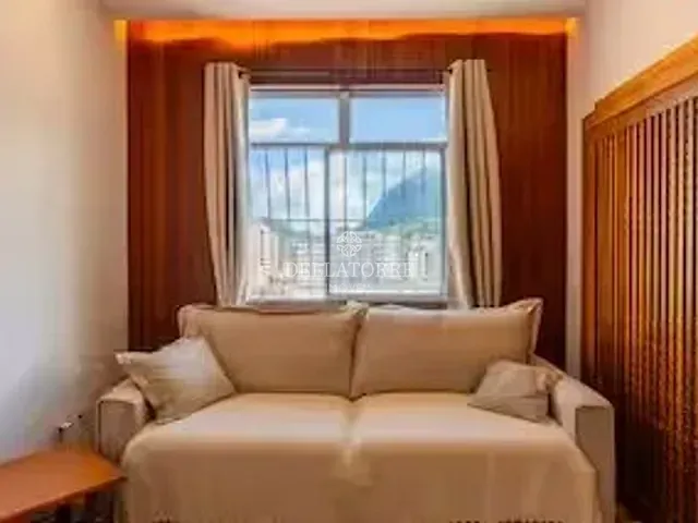Apartamento 1 quarto e 1 banheiro, à venda, no bairro Alto em Teresópolis