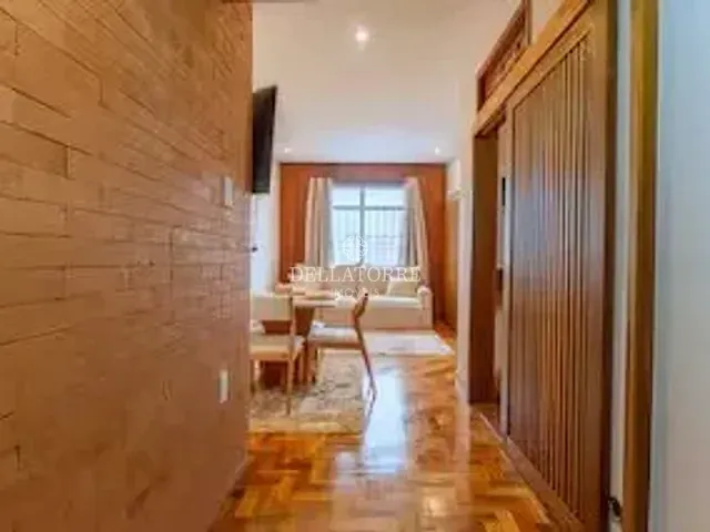 Apartamento 1 quarto e 1 banheiro, à venda, no bairro Alto em Teresópolis
