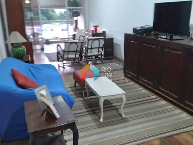 Apartamento com 135m² 3 quartos e 3 banheiros, à venda, no bairro Laranjeiras em Rio de Janeiro