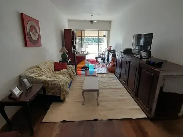 Apartamento com 135m² 3 quartos e 3 banheiros, à venda, no bairro Laranjeiras em Rio de Janeiro