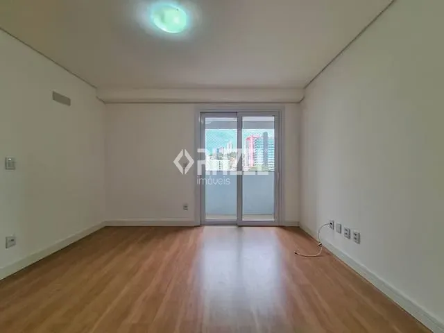 Apartamento 2 quartos e 2 banheiros, à venda, no bairro Pátria Nova em Novo Hamburgo
