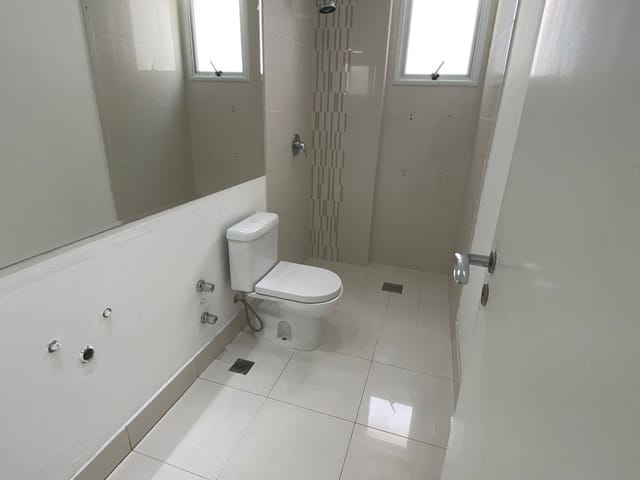 Apartamento com 258m² 3 quartos e 4 banheiros, à venda, no bairro Centro em Balneário Camboriú