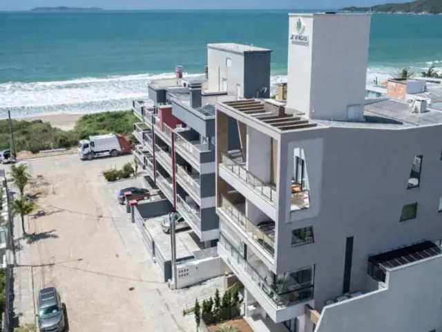Apartamento com 84m² 2 quartos e 3 banheiros, à venda, no bairro Canto Grande em Bombinhas