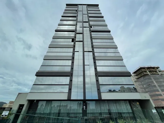 Apartamento com 86m² 2 quartos e 3 banheiros, à venda, no bairro Balneário Perequê em Porto Belo