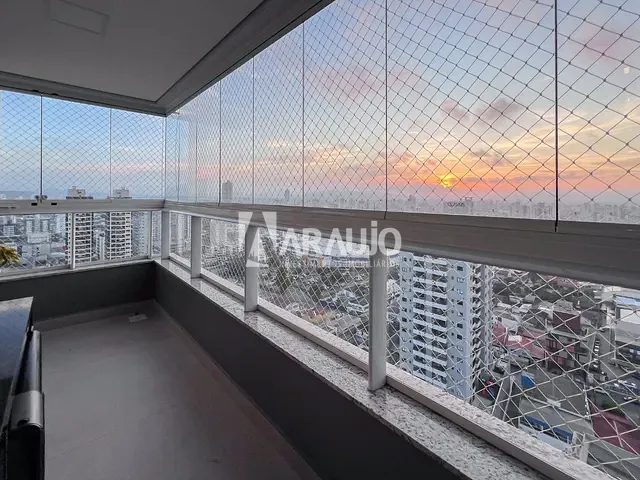 Apartamento 2 quartos e 2 banheiros, à venda, no bairro Centro em Itajaí