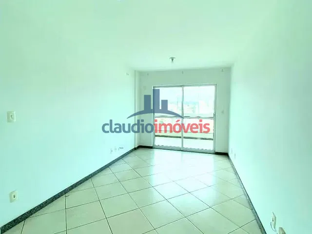 Apartamento 3 quartos e 1 banheiro, à venda, no bairro Aterrado em Volta Redonda