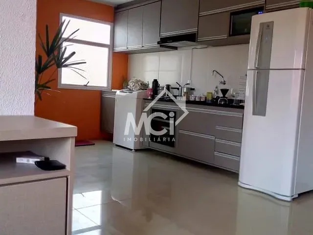 Apartamento 2 quartos e 1 banheiro, à venda, no bairro Areal em Pelotas