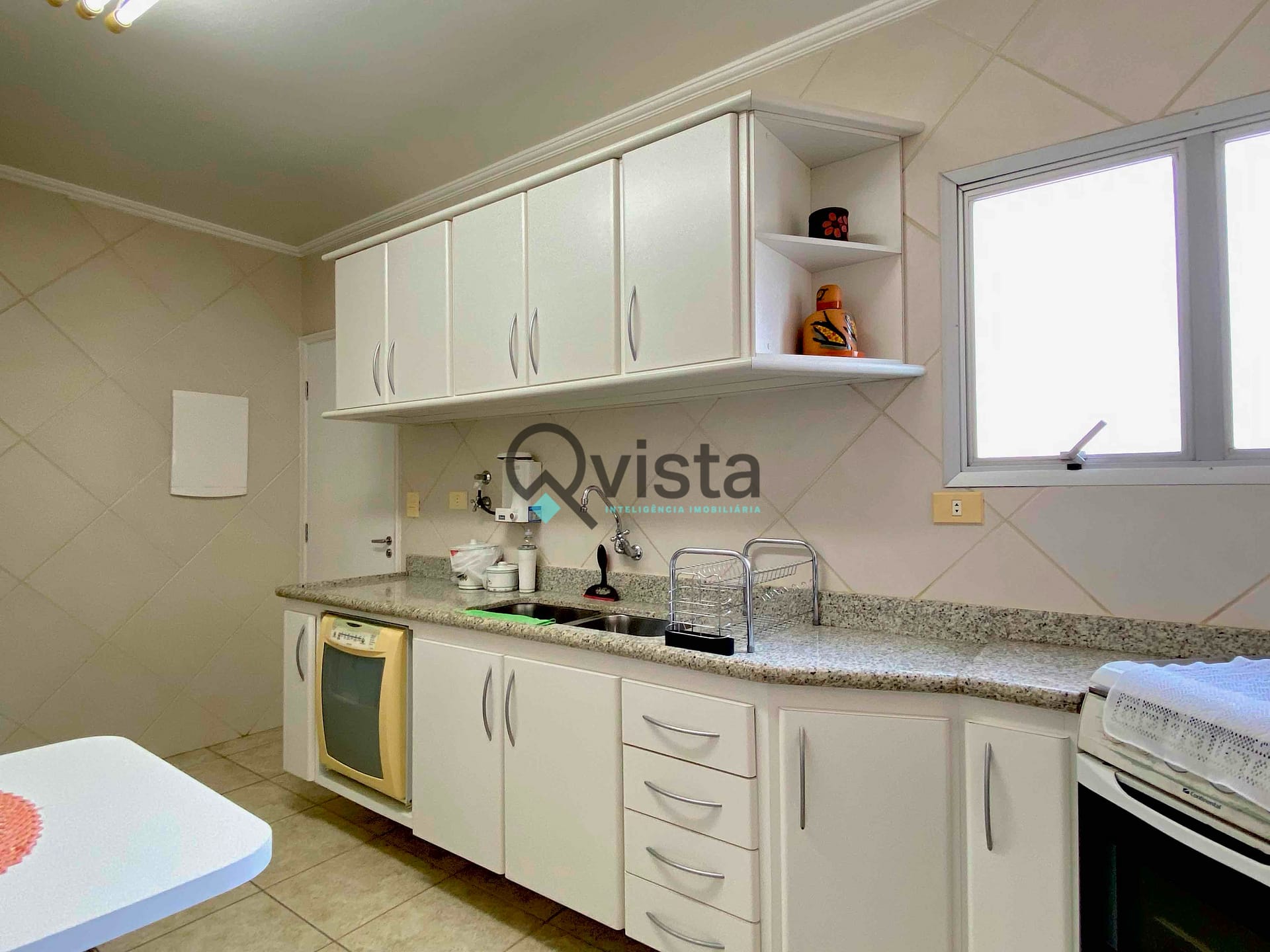 Apartamento à venda com 3 quartos, 100m² - Foto 33