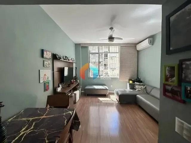Apartamento com 85m² 2 quartos e 3 banheiros, à venda, no bairro Laranjeiras em Rio de Janeiro