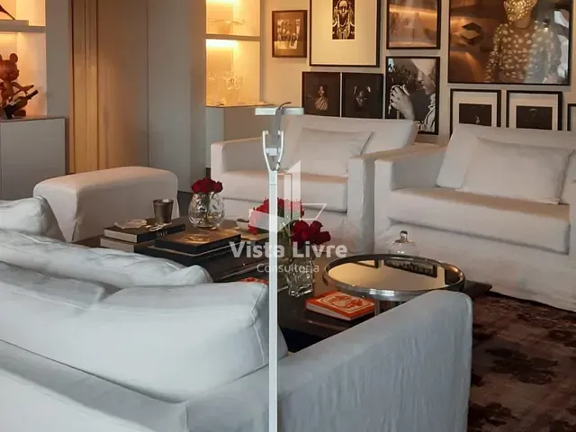 Apartamento com 200m² 2 quartos e 3 banheiros, à venda, no bairro Indianópolis em São Paulo