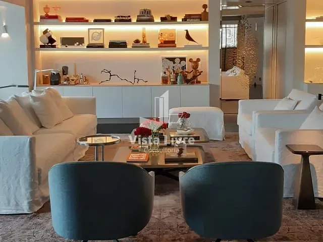 Apartamento com 200m² 2 quartos e 3 banheiros, à venda, no bairro Indianópolis em São Paulo