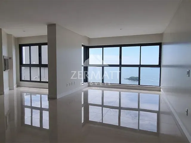 Apartamento com 297m² 4 quartos e 5 banheiros, à venda, no bairro Centro em Balneário Camboriú